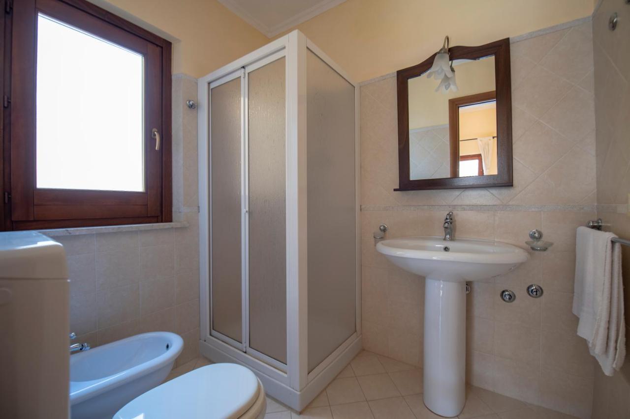 Casa Vacanze S. Marco Valderice Luaran gambar